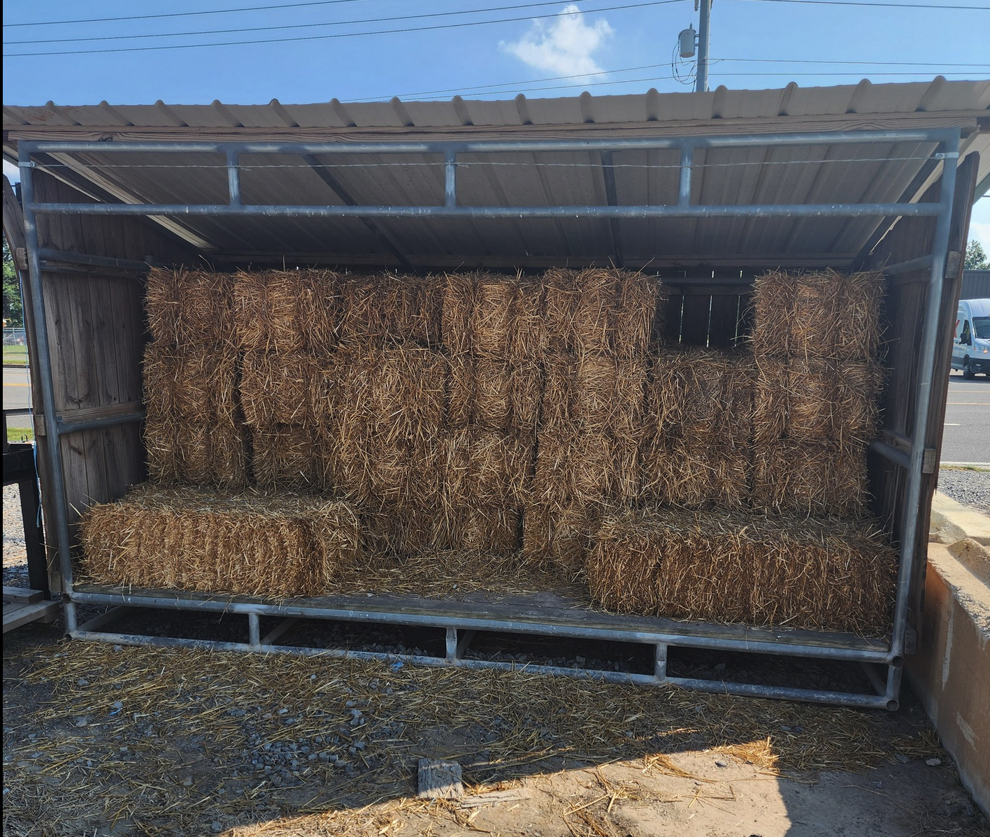 A photo of Straw Bales at Straight Line Fence Clarksville, TN